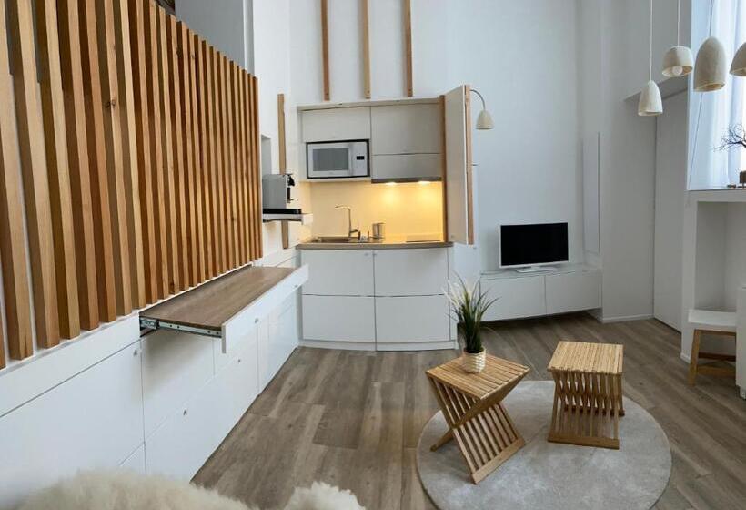 Le Mouton à 5 Pattes Aubagnecassisaix En Provence