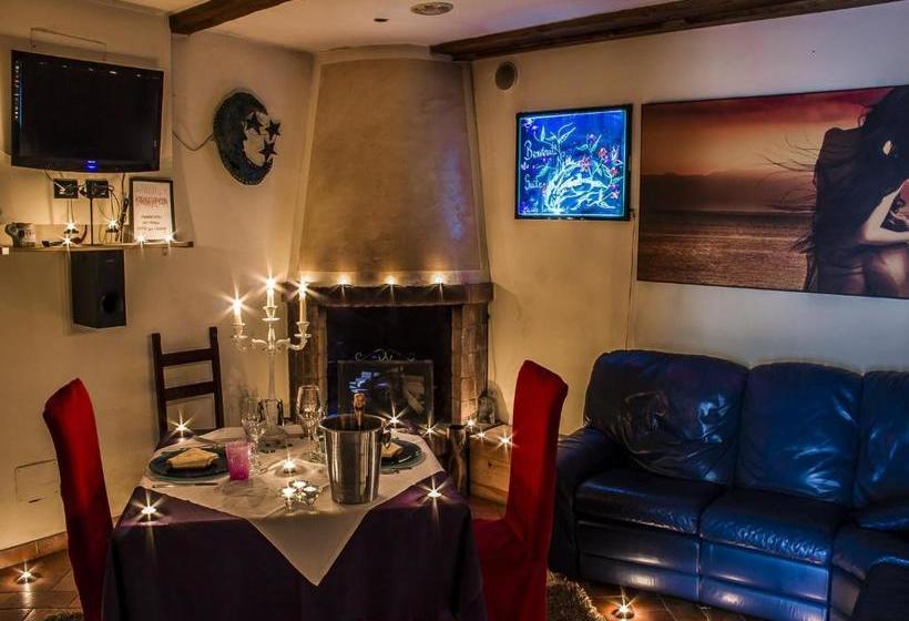 Il Nido D Amore   Lorenzana Colombaie