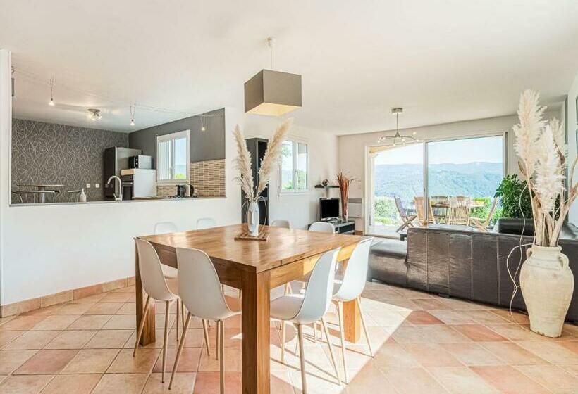 Luxurious Villa With Private Pool In Les Vans