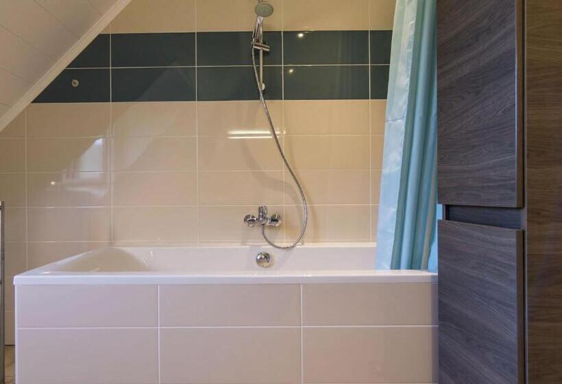 Luxury Villa With Pool On The Edge Of Montignac