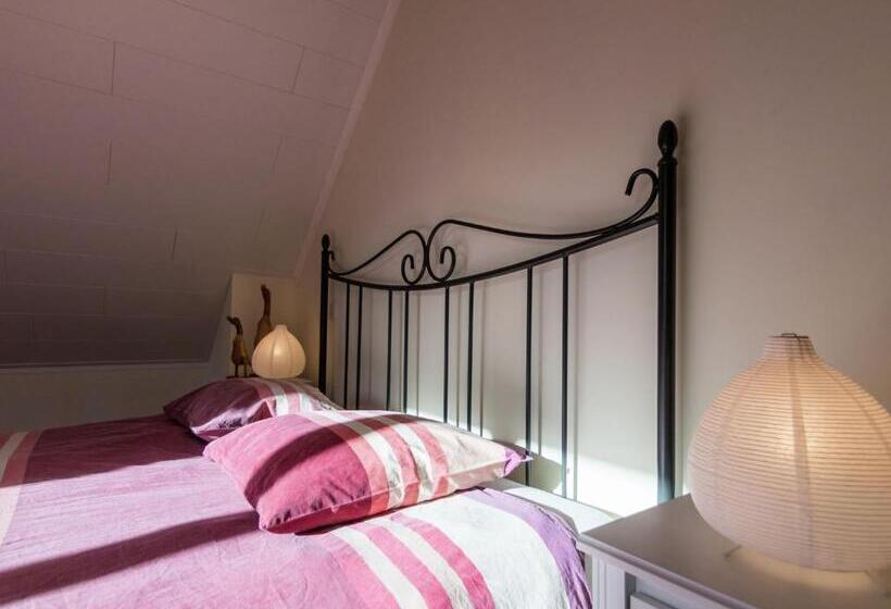 Luxury Villa With Pool On The Edge Of Montignac