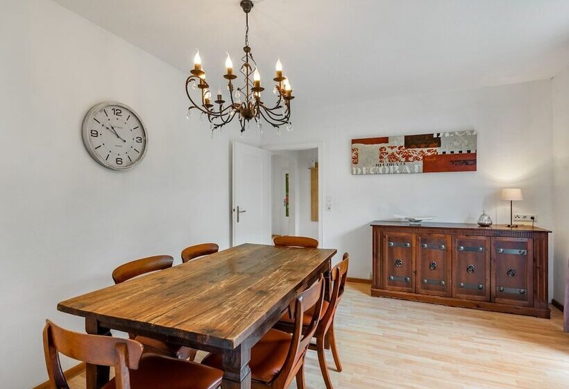 Apartment With Private Terrace In Velmede