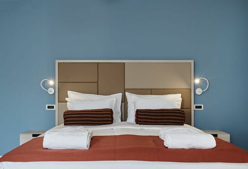 Пансион Al Porto Suites