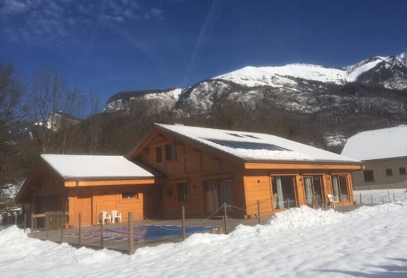 بنسيون Chalet Aux 3 Biches
