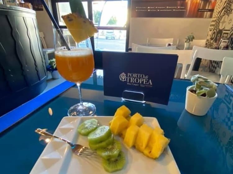 بنسيون Don Ugo Luxury Rooms