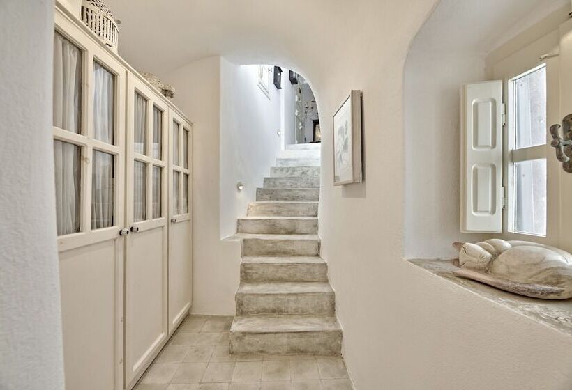 펜션 Finikia Residence