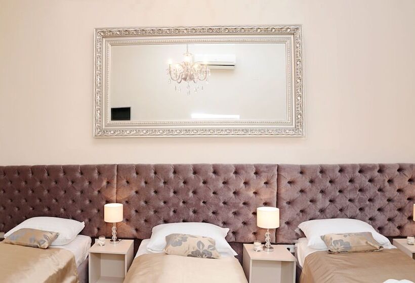 펜션 Flowers Zagreb Downtown