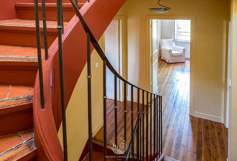 פנסיון La Maison Vigneronne