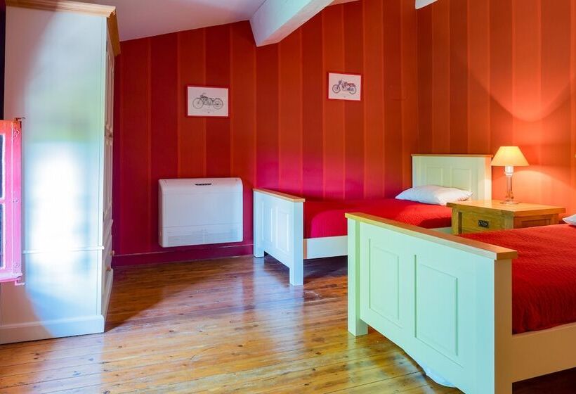 פנסיון La Maison Vigneronne