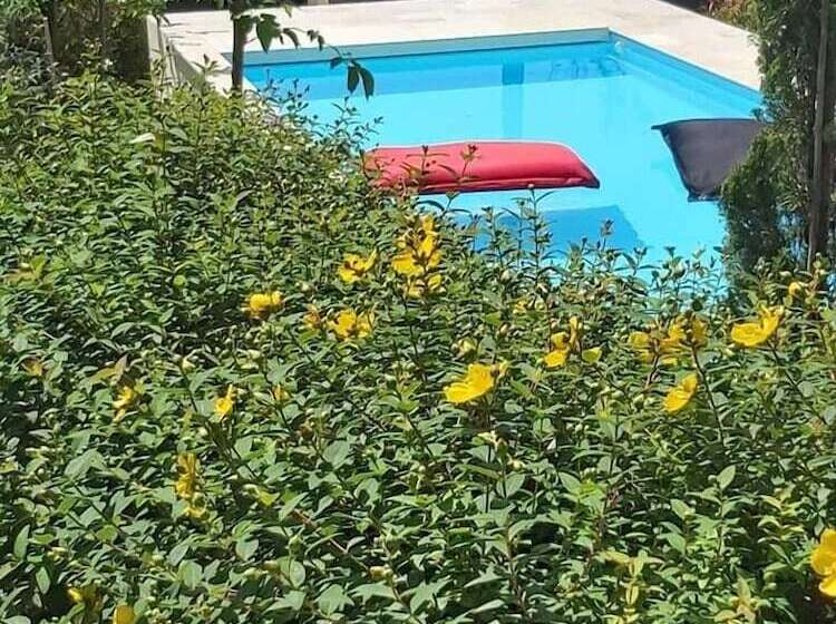 פנסיון Le Chalet Des Trois Quilles