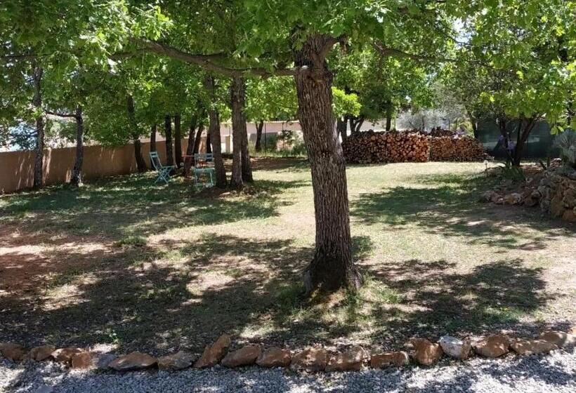 Пансион Lou Pèbre D Aï