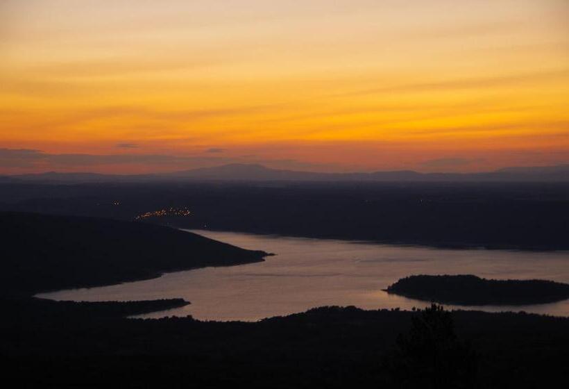 Пансион Lou Pèbre D Aï