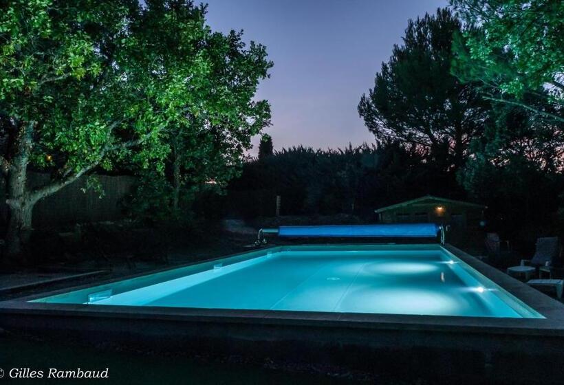 ペンション Mas Du Kairos