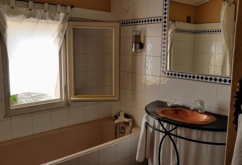 ペンション Mas Du Kairos