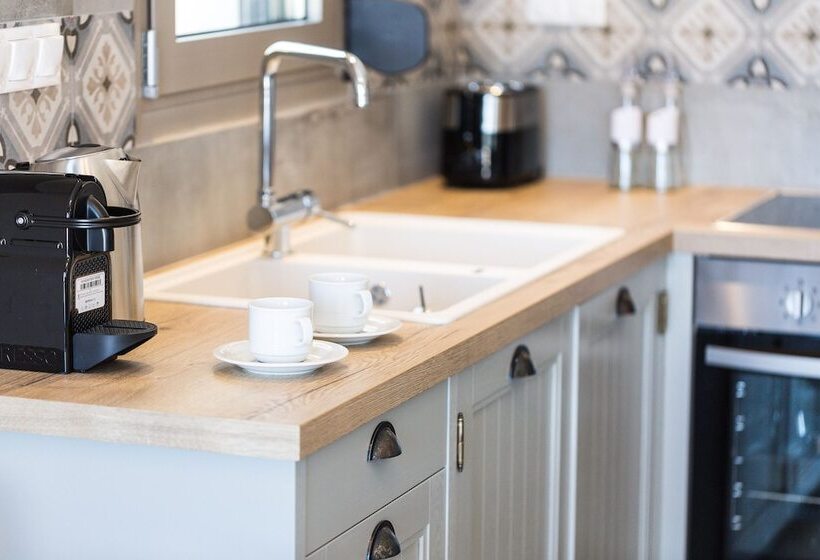 פנסיון Panorama Luxury Rooms