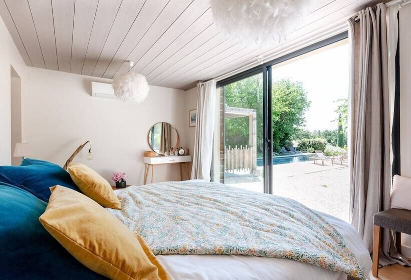 ペンション Un Loft à La Campagne