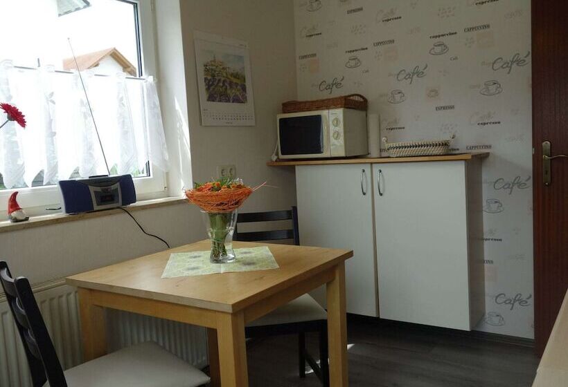 Apartment With Private Terrace In Runkel