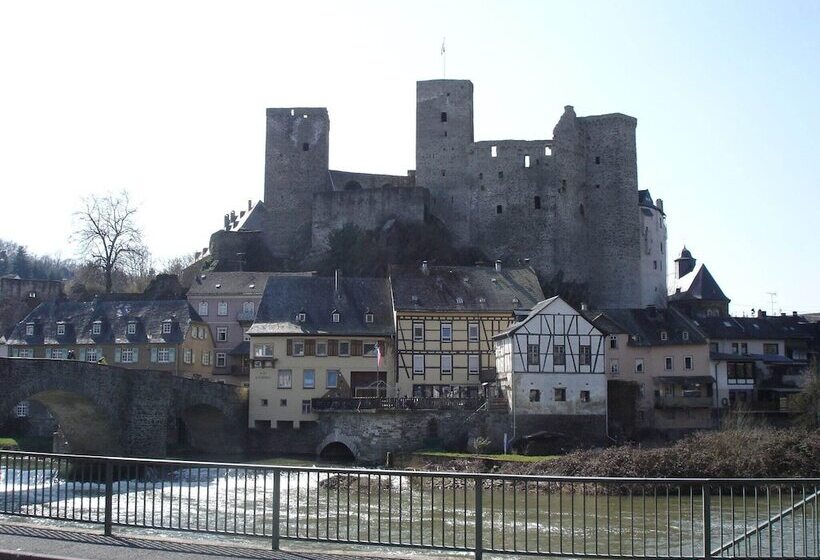 Apartment With Private Terrace In Runkel