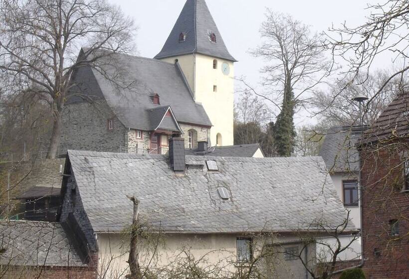 Apartment With Private Terrace In Runkel