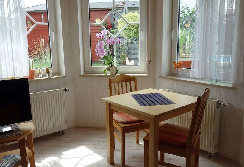 Apartment With Private Terrace In Runkel