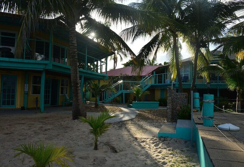 The Nautical Inn Resort