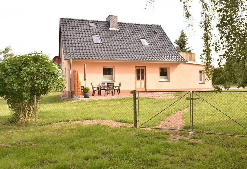 Tranquil Apartment With Terrace In Blowatz Near Sea