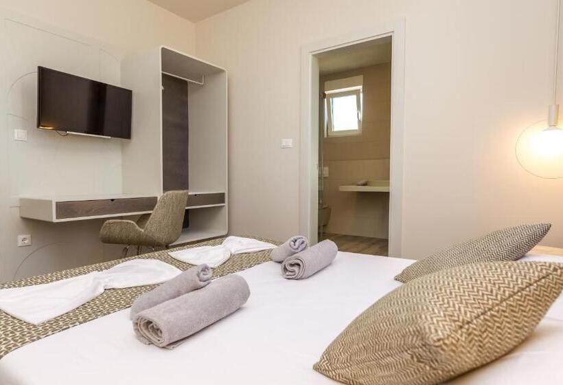 Villa Sara Private Infinity Pool