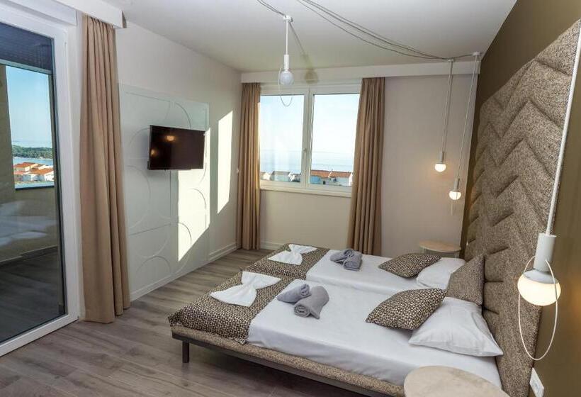 Villa Sara Private Infinity Pool