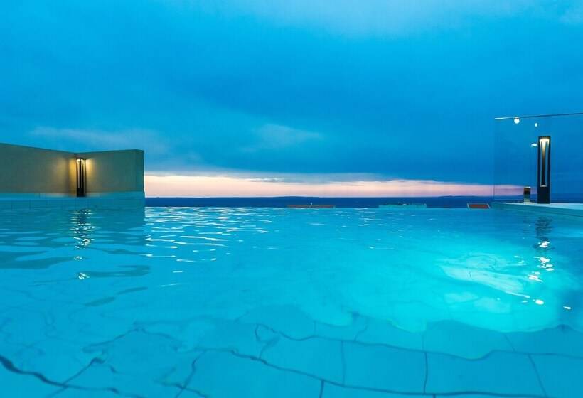 Villa Sara Private Infinity Pool
