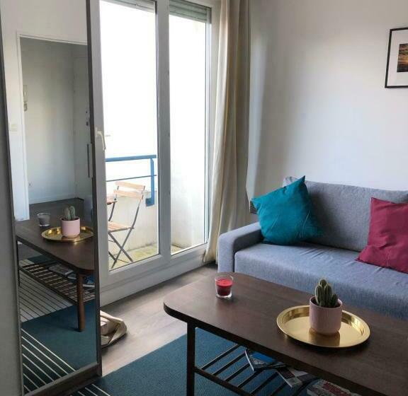 Joie Paris Parc Expo Issy Les Moulineaux