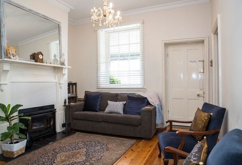 Wishing Well Cottage