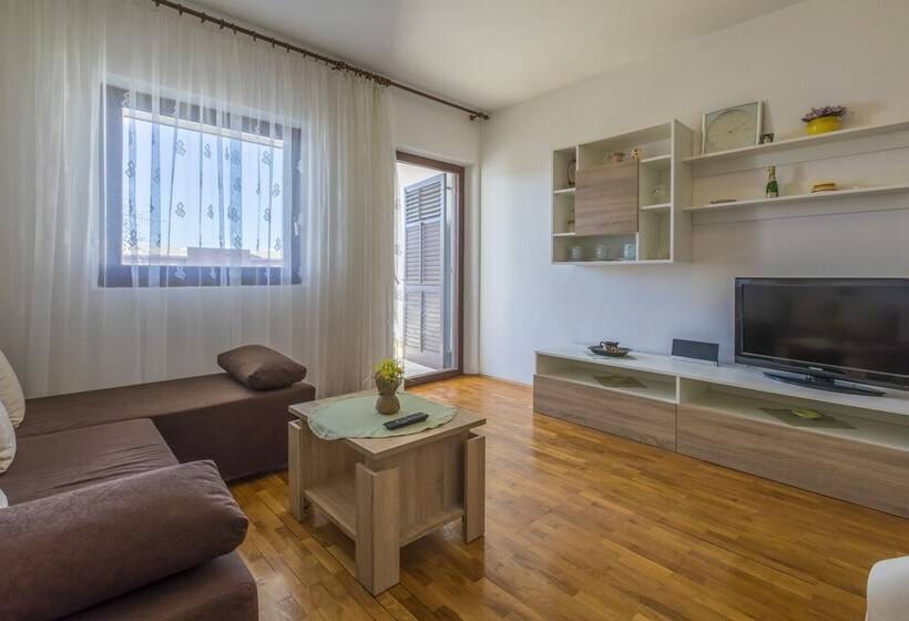 Apartmani Milan