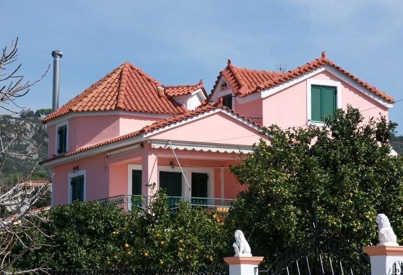 Ariadni Sea View Apartment