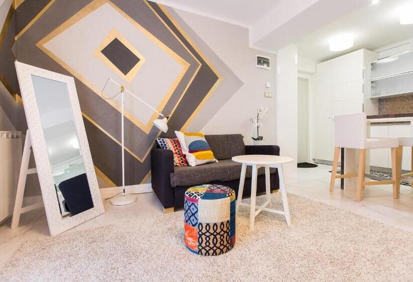 Witty Please & Bardot