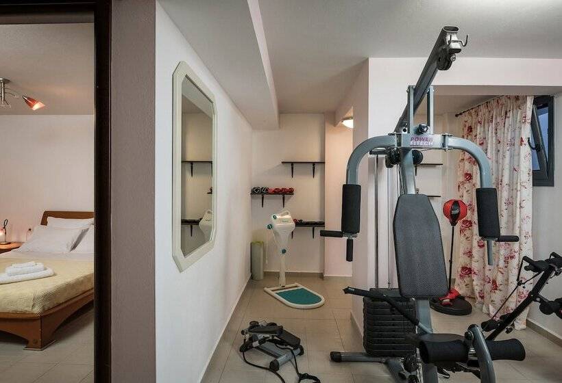 Beautiful Pool Villa For Relaxing Family Holidays