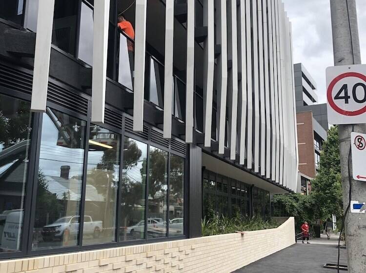 Clarion Apartments South Melbourne