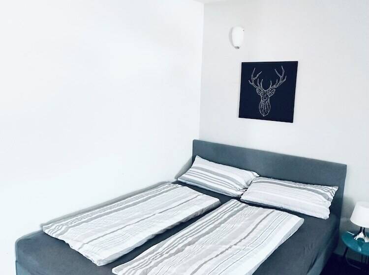 Ferienwohnung Zum Schlosspark Calden