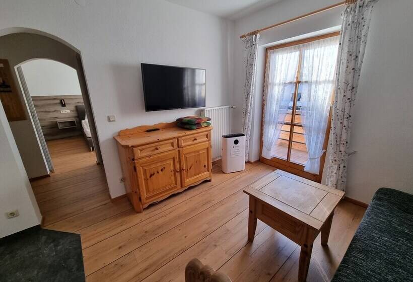 Ferienwohnungen Am Buchbrunnen