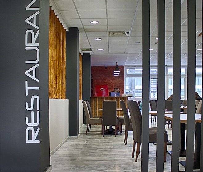 בית מלון כפרי Athlos