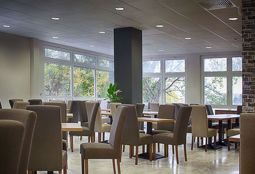 בית מלון כפרי Athlos