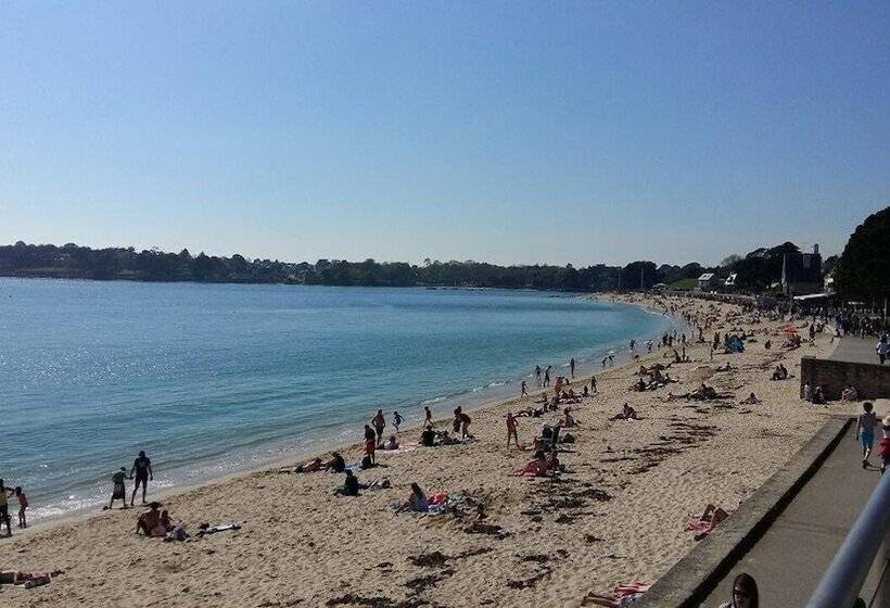 Отель Camping De La Plage Bénodet 400 Mètres De La Plage