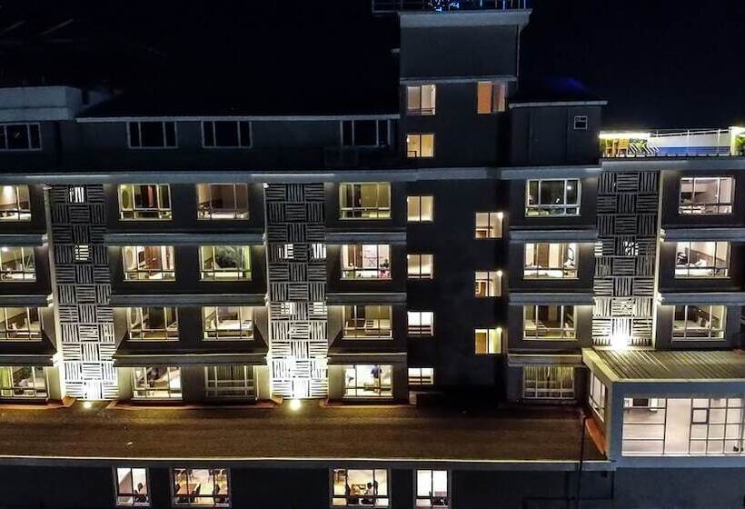 בית מלון כפרי Cosmique Clarks Inn Suites Goa