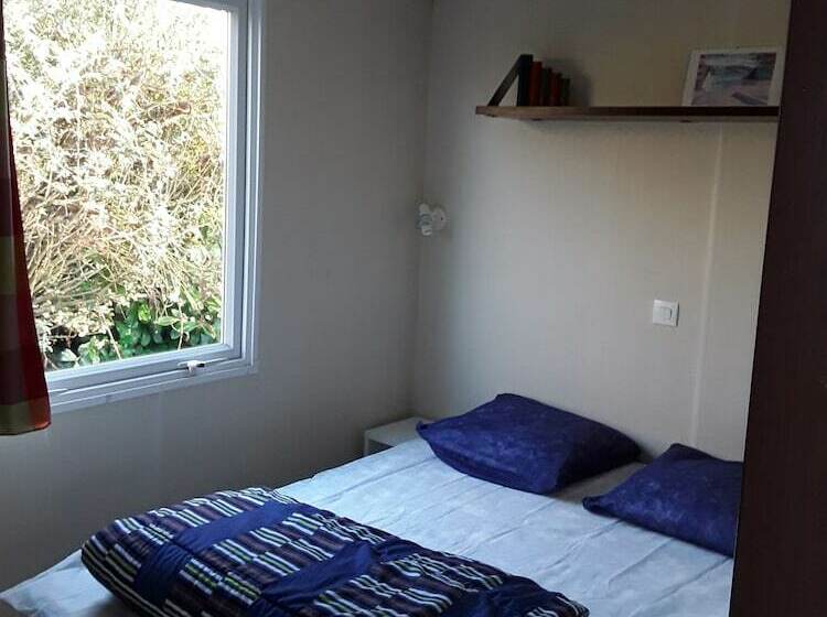 Отель Domaine De Trochérou