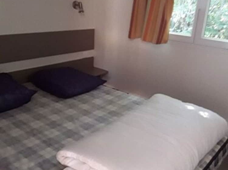 בית מלון כפרי Domaine De Trochérou