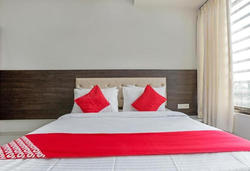 Super Hotel O Food Hub