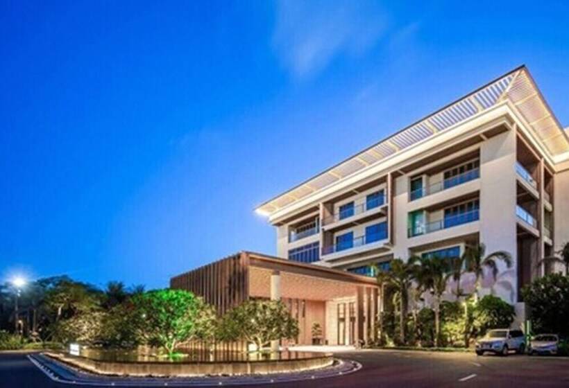 Hotel Four Points By Sheraton Wuchuan, Loong Bay