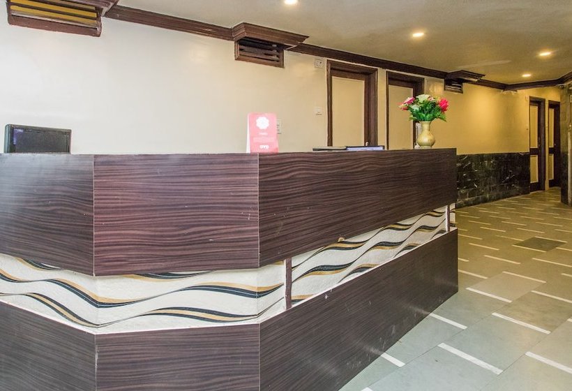 בית מלון כפרי Gurukripa Inn By Oyo Rooms