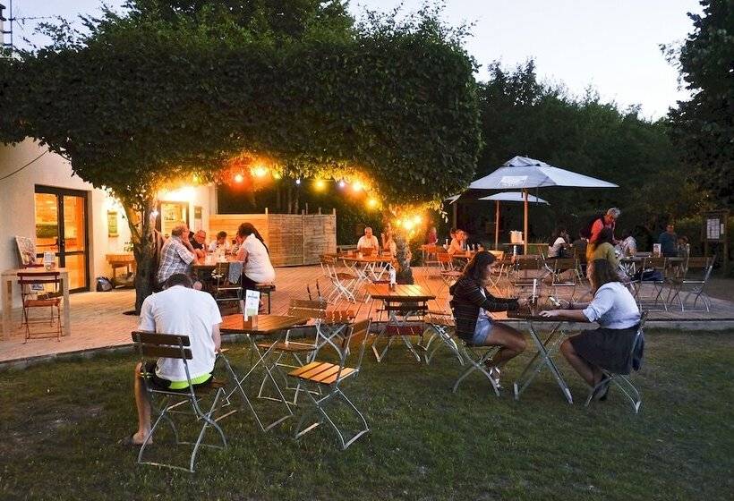 فندق Huttopia Royat