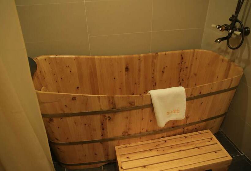 Отель Jinbi Club Boutique