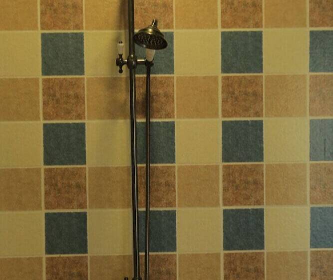 Отель Jinbi Club Boutique